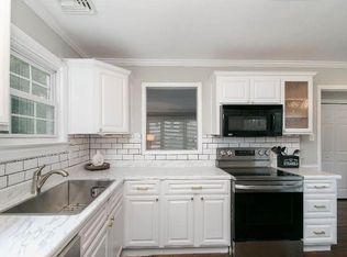 906 Haledon Rd, Chesapeake, VA 23320