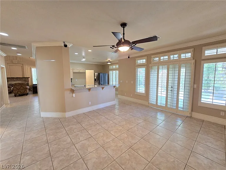 8839 La Manga Ave — Photo 11