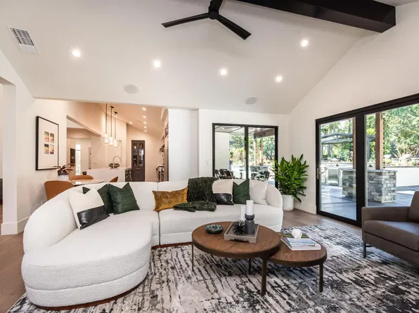 15 Via Del Arroyo Drive, Napa, CA 94559