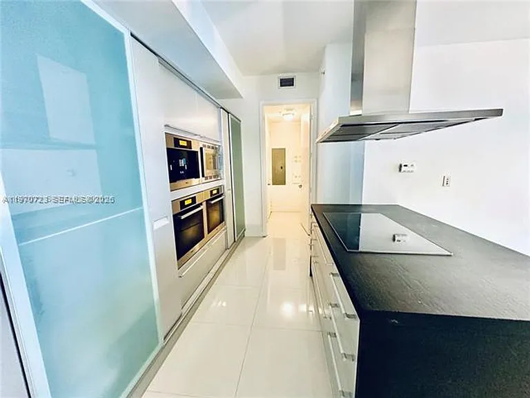 18201 Collins Ave #CU-4808 — Photo 7