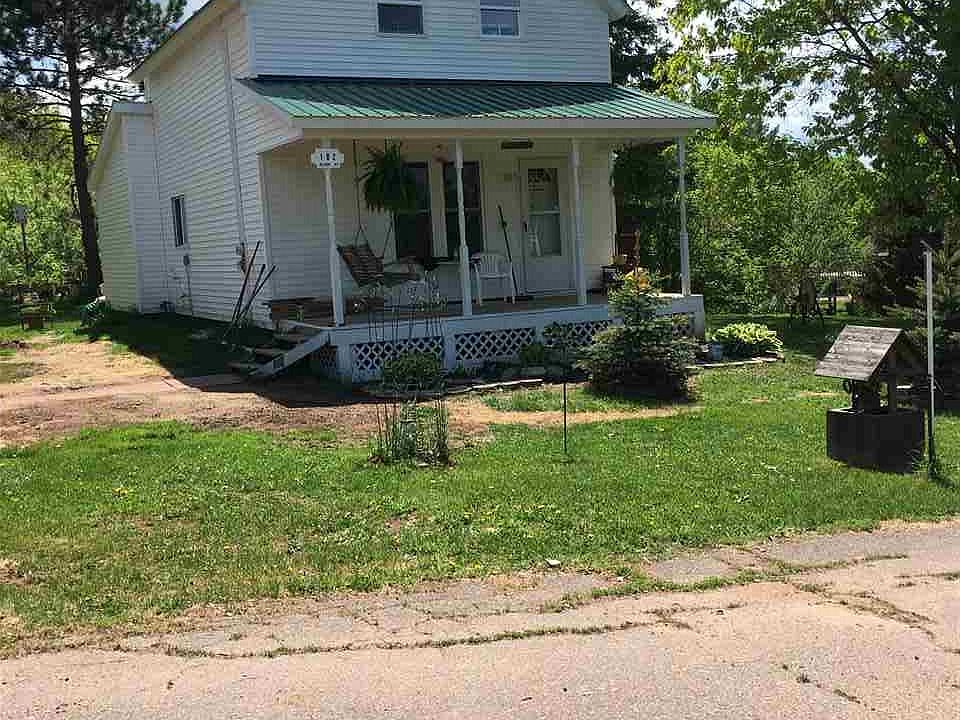 1st image of 102 River St