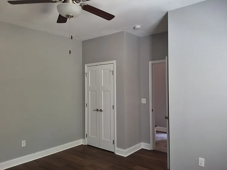 8914 Highbury Way — Photo 24