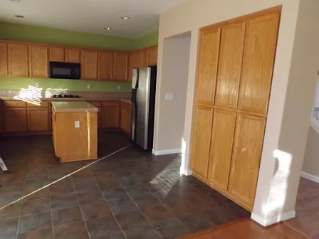 4057 Heirloom Ln — Photo 5