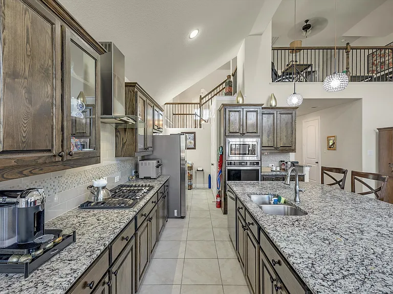 5520 Palisades Dr — Photo 31