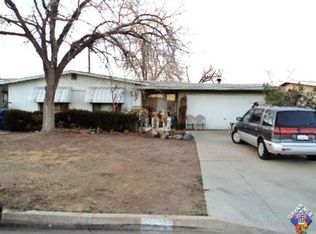 1735 E Sweetbrier St, Palmdale, CA 93550