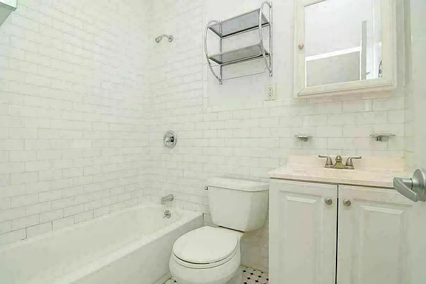 Rented by Compass | media 5