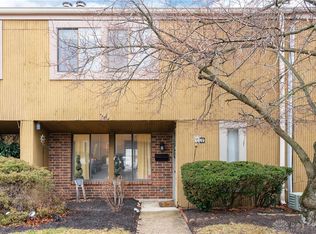 4649 Merrick Dr, Dayton, OH