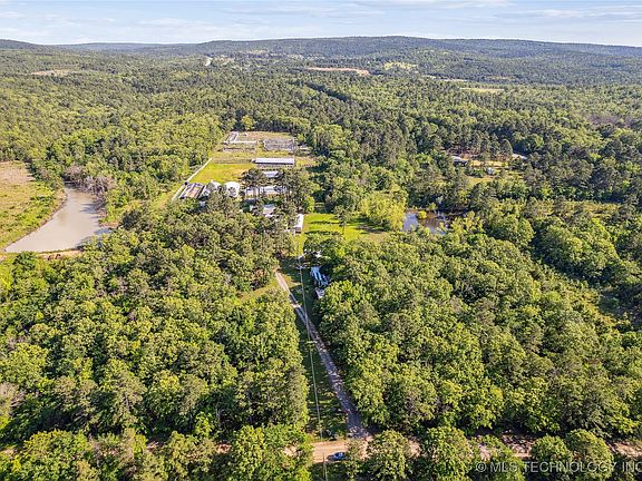 2nd image of 31384 W Tucker Knob Rd