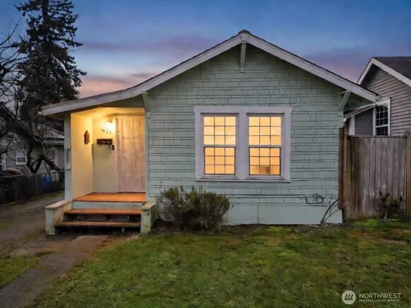 1929 11th Street, Bremerton, WA 98337