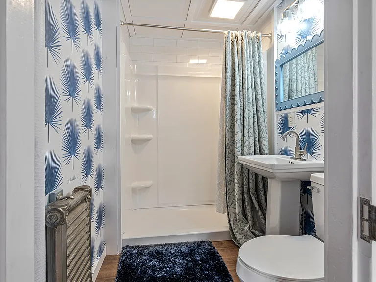 8 Weston St #2 — Photo 12
