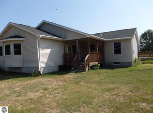 204 Edel Rd, Manistee, MI 49660