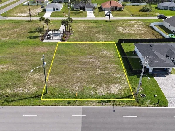 1608 Kismet Pkwy W, Cape Coral, FL 33993