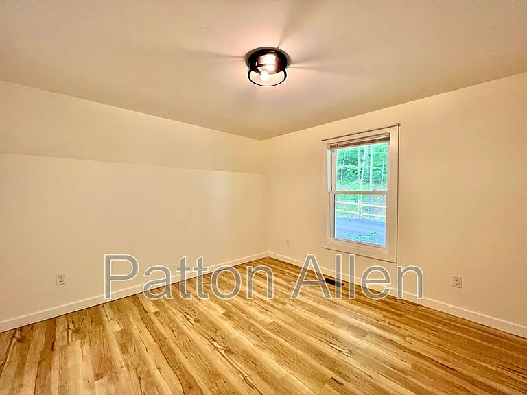 121 Justus Acres Dr #A — Photo 7