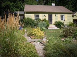 66 Navasota Ave, Worcester, MA 01602