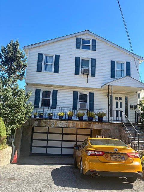 1st image of 49 N 9th Ave