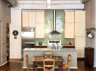 313 N 3rd St APT 1A, Philadelphia, PA 19106