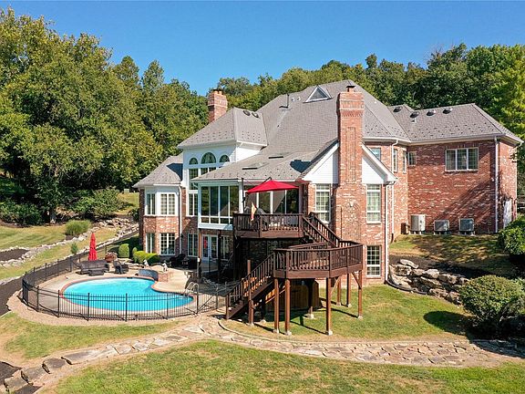 3rd image of 1242 Glen Eagle Ln