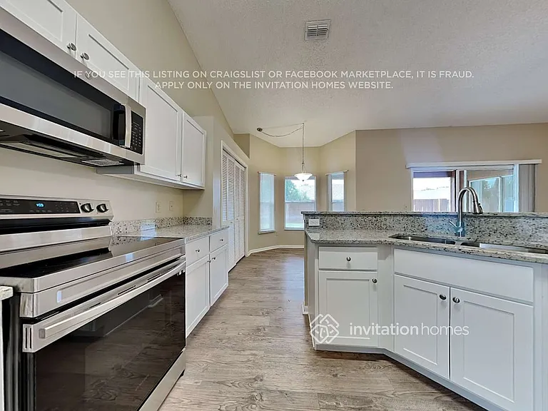 2033 Crosshair Cir — Photo 10