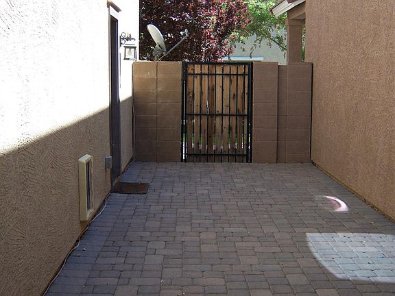 Side yard