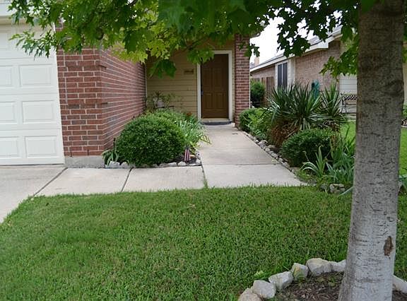 4th image of 11709 Cottontail Dr