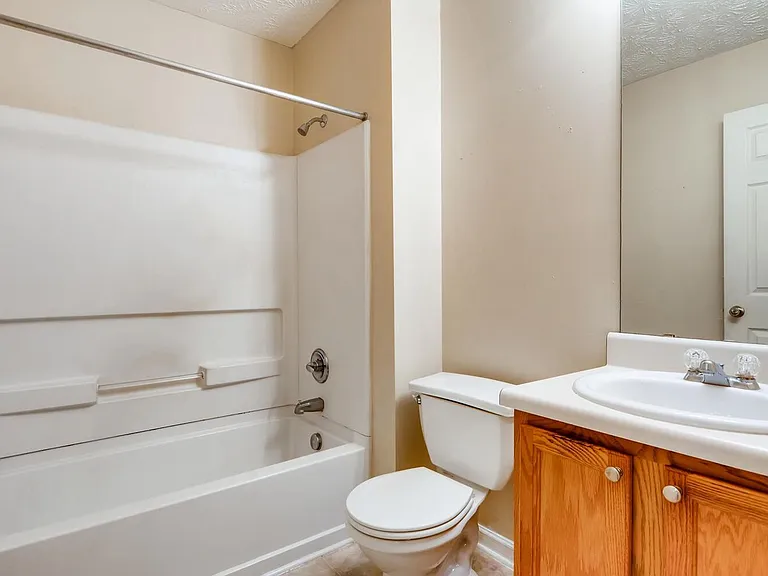 5530 Union Pointe Pl — Photo 6
