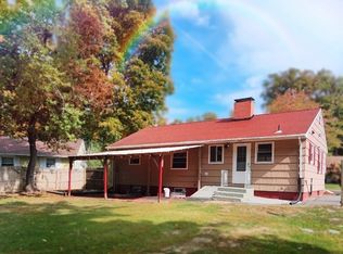 62 Shields Dr, Bloomfield, CT 06002