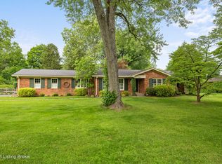 3411 Barbour Ln, Barbourmeade, KY 40241