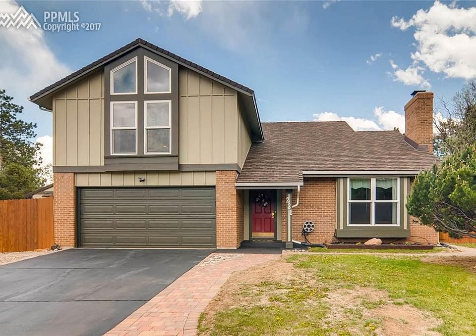 Facing the mountains....this is one incredible 5-bedroom home!