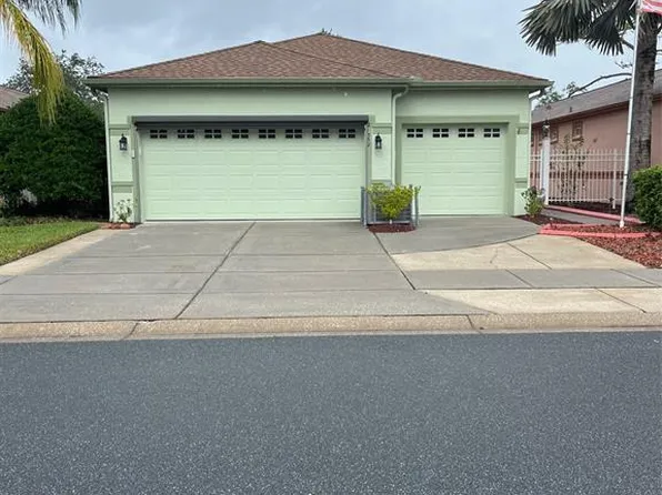 21352 Diamonte Dr, Land O Lakes, FL 34637