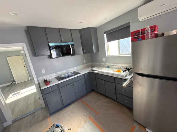 (undisclosed Address), Reseda, CA 91335