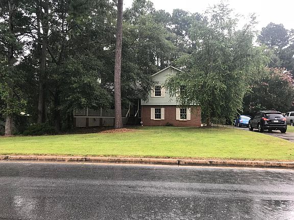 3rd image of 2625 Laurel Woods Ln SE