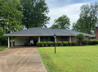613 Toni St, Greenville, MS 38701
