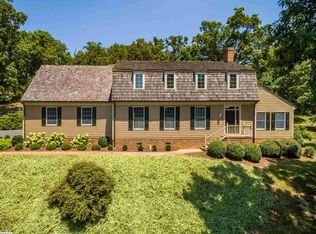 403 Lamplighter Ln, Staunton, VA 24401