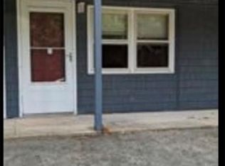 33 Gadoury Ave UNIT 4, Coventry, RI 02816