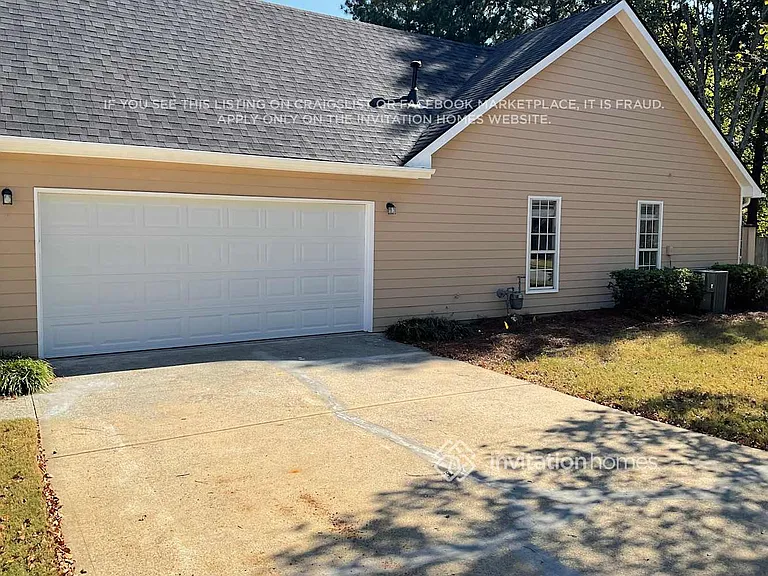 1950 Dartford Way — Photo 2