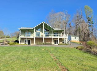 906 Turkey Run, Woodlawn, VA 24381