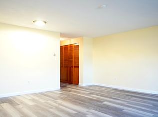 215 Winter St APT 1A, Weymouth, MA 02188