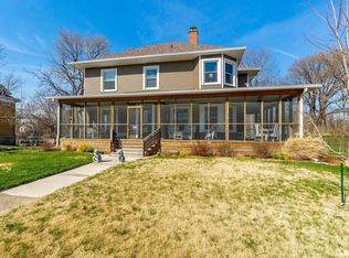 1424 Clay St, Davenport, IA