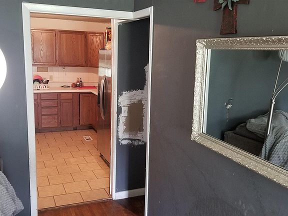 3rd image of 3150 N Lorraine St