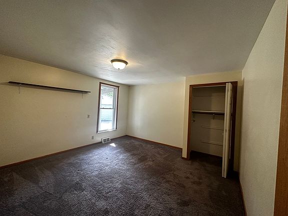 5th image of 117/119 S 2nd St