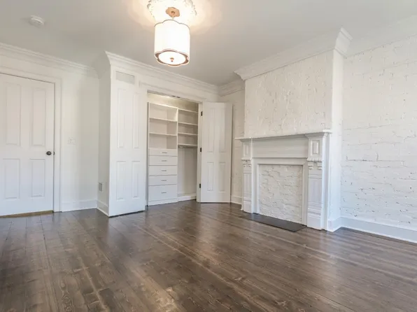 329 5 8th Street image 8 of 20