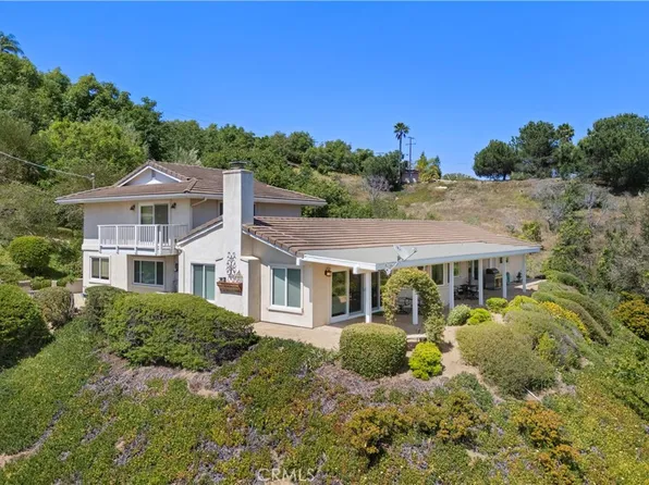 3237 Canonita Dr, Fallbrook, CA 92028