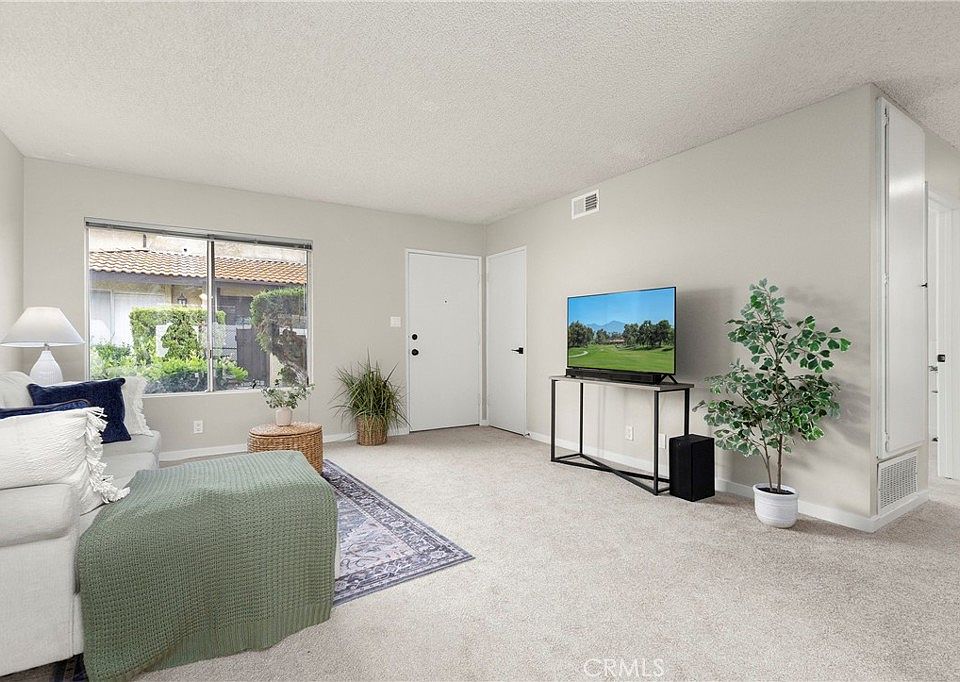1st image of 571 W Greenwood Ave APT 12