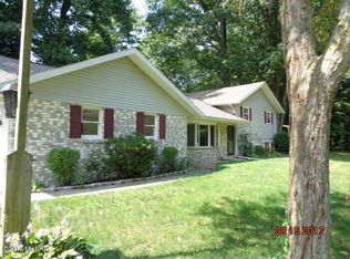 5220 Weatherly Rd, Coloma, MI 49038