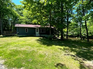 118 Town Farm Rd, Sidney, ME 04330
