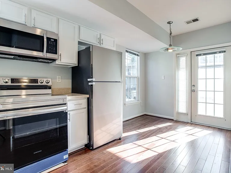 12975 Pinnacle Dr #1 — Photo 16