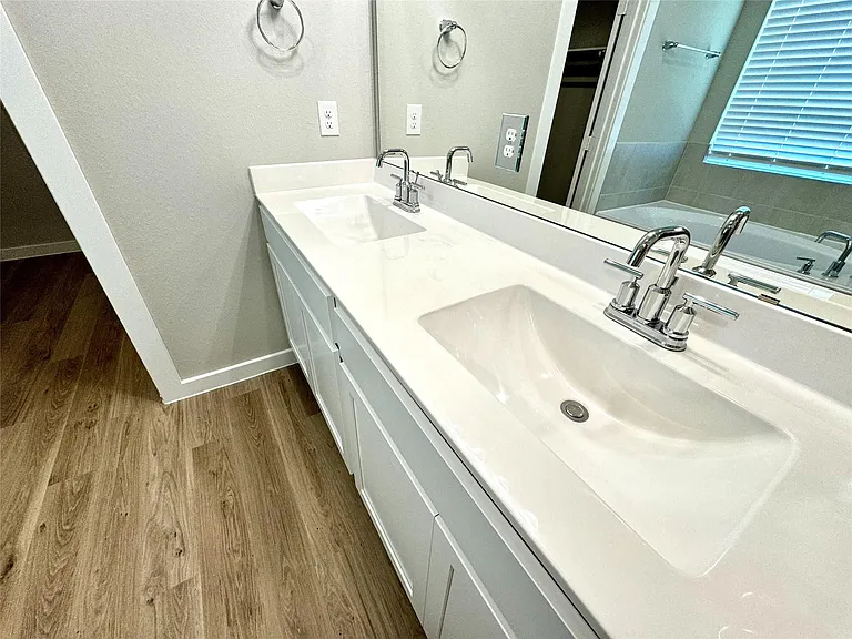 8615 Jetty Glen Dr — Photo 22