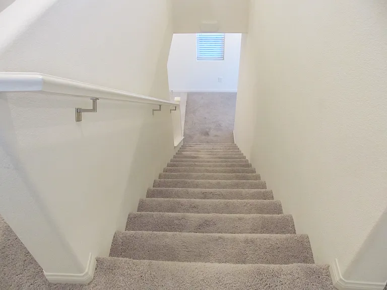 8110 Oakwood Bend Ave — Photo 14