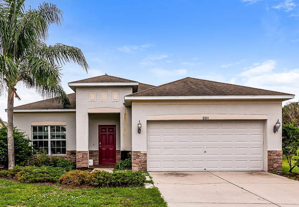 9011 40th Ct E