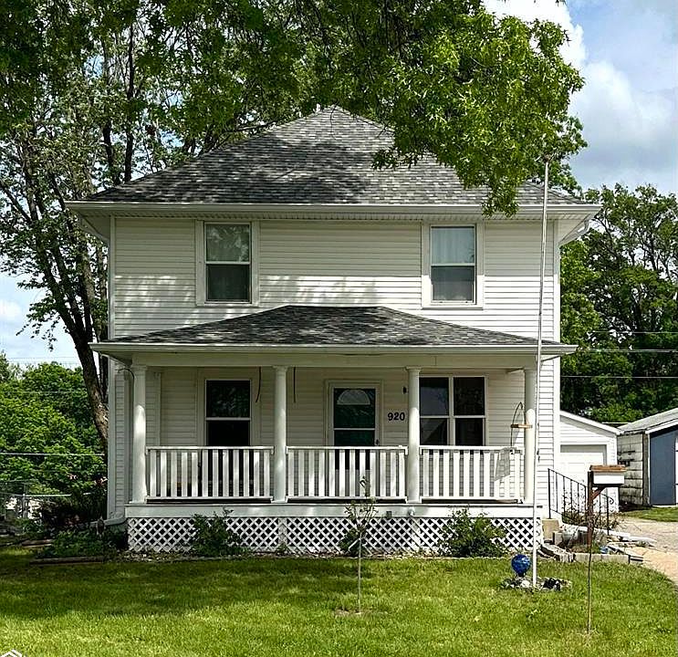 920 N Main St, Chariton, IA 50049 Zillow